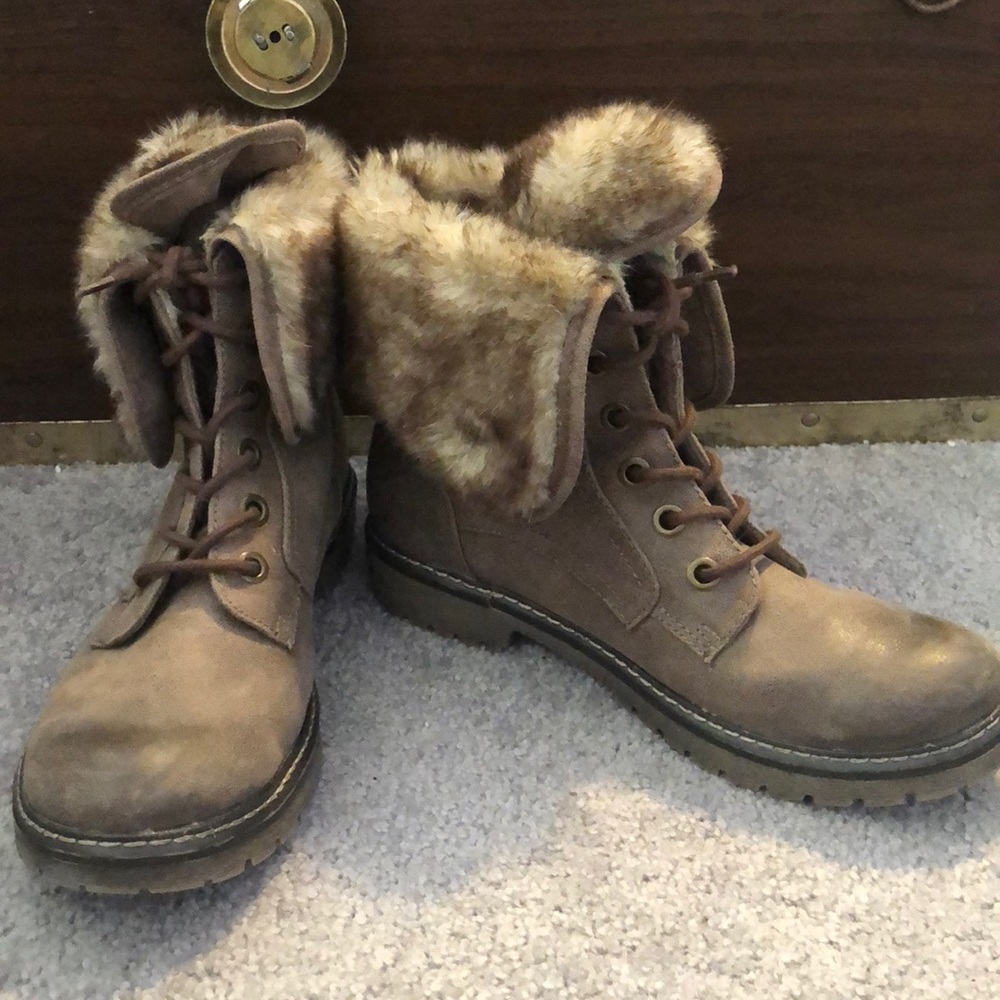 Size 9 boots